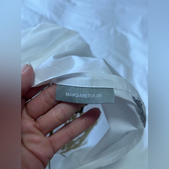 Margaret Muir | (1) King Sham | White Embroidered Pillow | EUC - Picture 6 of 10